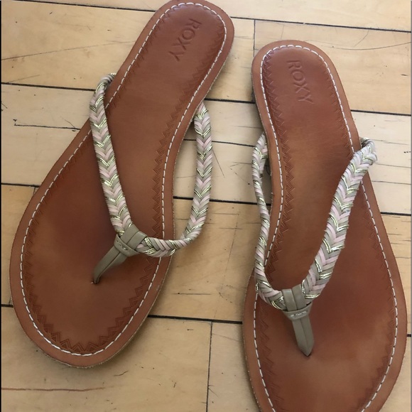 Roxy brown sandals Size 7 and Size 8